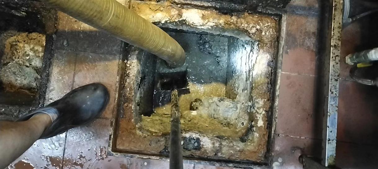 荥阳化油池清理-污水池清掏